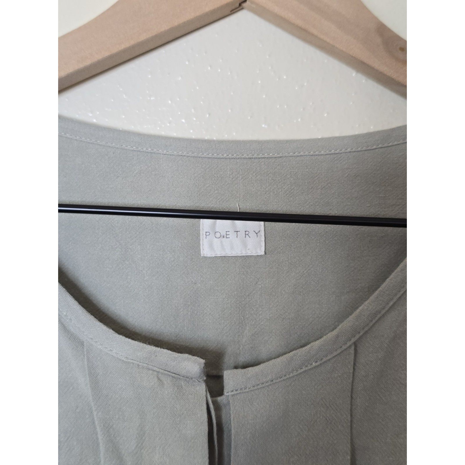 Poetry Ecovero Viscose & Linen Blouse Womens 18 Sage Green Collarless Shirt — image 6 of 8